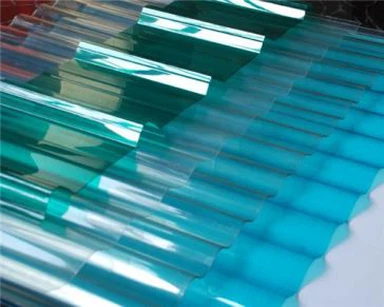 Polükarbonaadist laineplatvorm